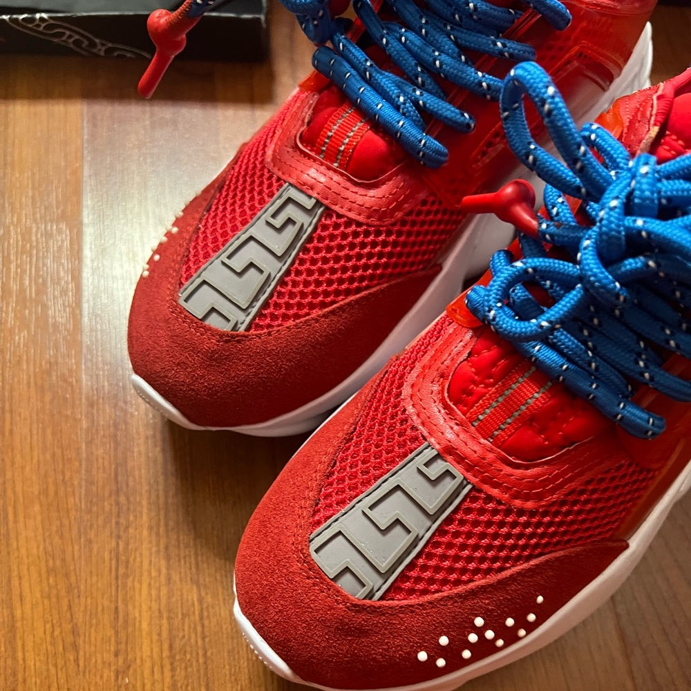 WORN 1x 
Red and blue Versace chain reaction  #Versace